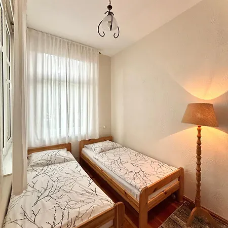 Pod Cisami Apartment *